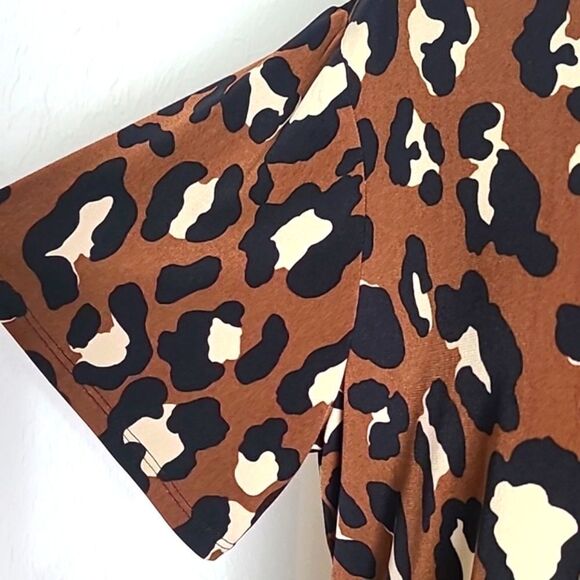 Cato Animal Print Top with Cut-outs @ Neckline, Brown, Black, White, Size 14/16W - Picture 3 of 7